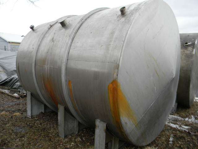 Perry Horizontal Single Wall Stainless Steel Tank 4050 Gallon  