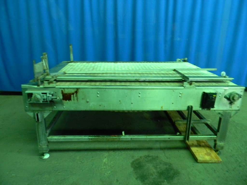 SECO Stainless Steel Bi Driectional Accumulation Table 